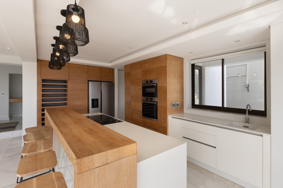 4 Bedroom Property for Sale in Camps Bay Western Cape